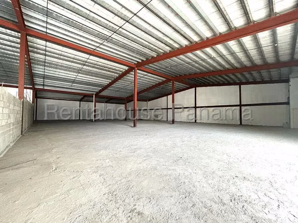 Commercial premises for rent in Playa Blanca. 27-904.