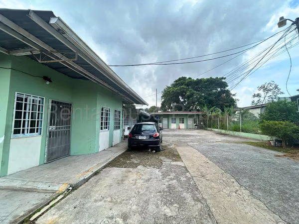Office for Sale in Pedregal. 26-915.