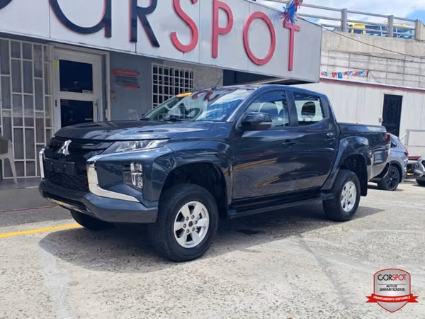 Mitsubishi L200 Sportero 2024 Automática EH9224