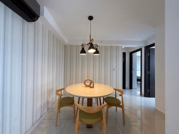 ALQUILER DE APARTAMENTO EN MARBELLA ,PH CARRERAS