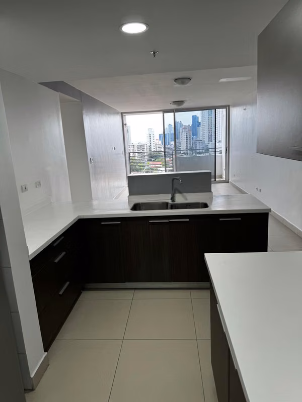 Alquiler Apartamento en el Carmen con Linea Blanca