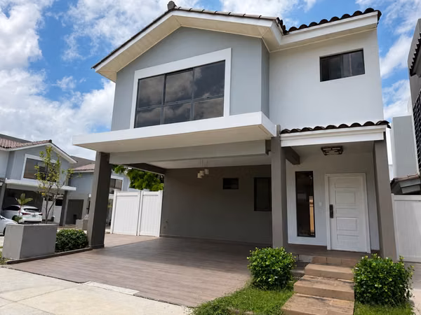 HOUSE FOR RENT | PH AVENTURA – BRISAS DEL GOLF
