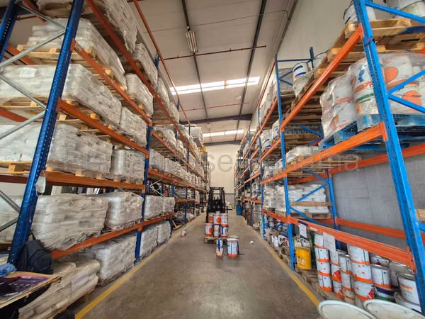 VENTA DE GALERA EN DOS CAMINOS LAS MANANITAS HQ