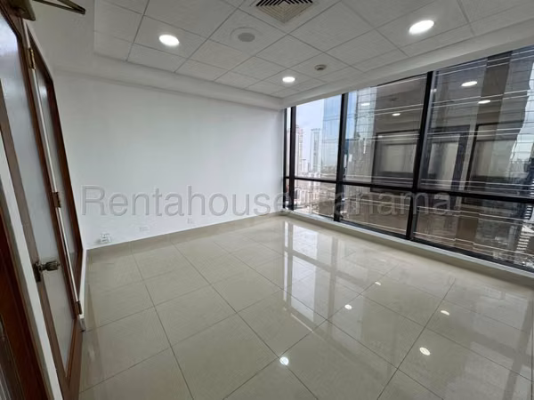 Alquiler de Oficina en Calle 50 Plaza Banco General EC