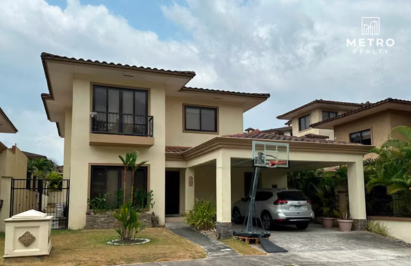 Casas en Venta en Clayton Embassy Club