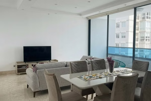 Furnished apartment in Punta Paitilla | 2 bedrooms | with balcony and sea view