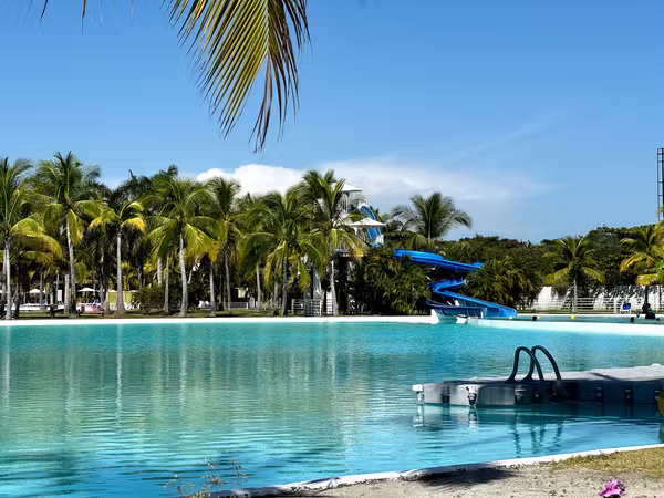Beach House with Private Pool in Playa Blanca, Panama