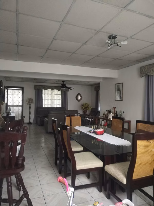  House for Sale – Av Jose agustin Arango Tarare