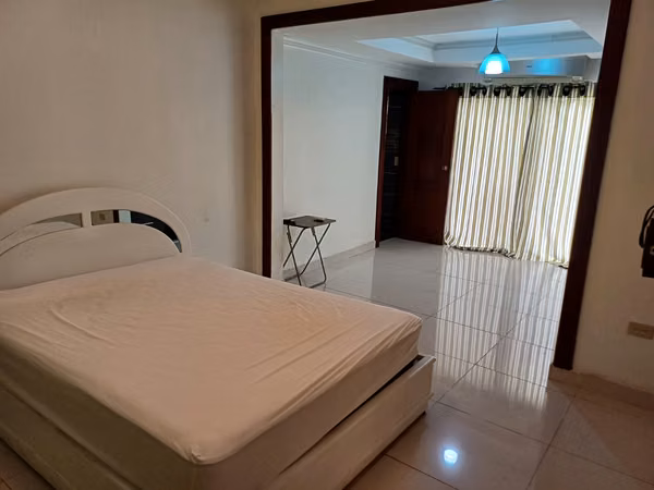 HOUSE FOR SALE/RENT IN LA PERLA