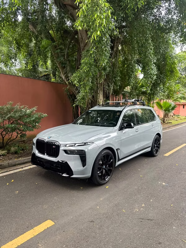 BMW X7 M60I 2026 $ A CONVENIR