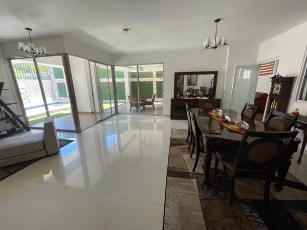 Luxury 480m² Home in El Bosque, Doral – Move-In Ready!