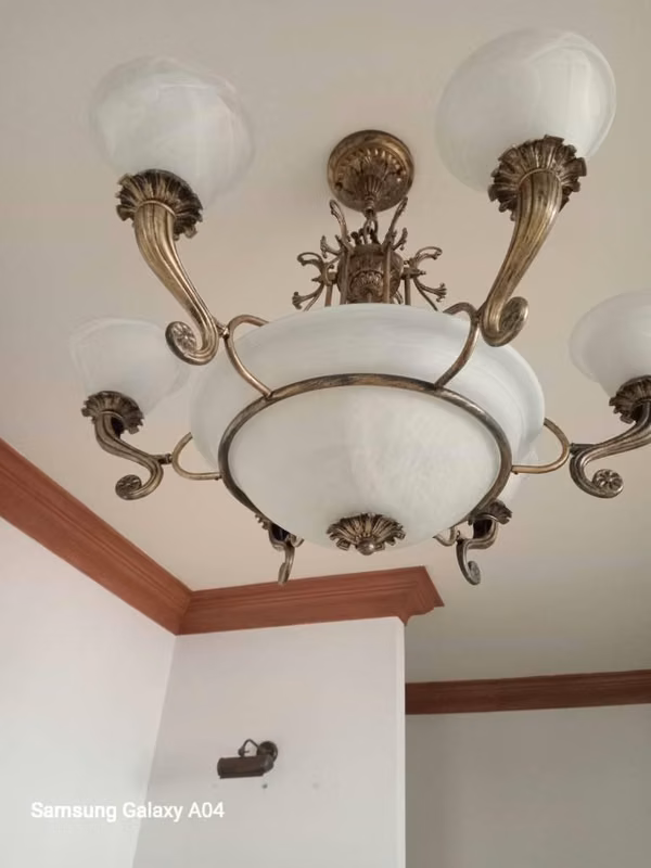Hermosa lámpara de 5 luces