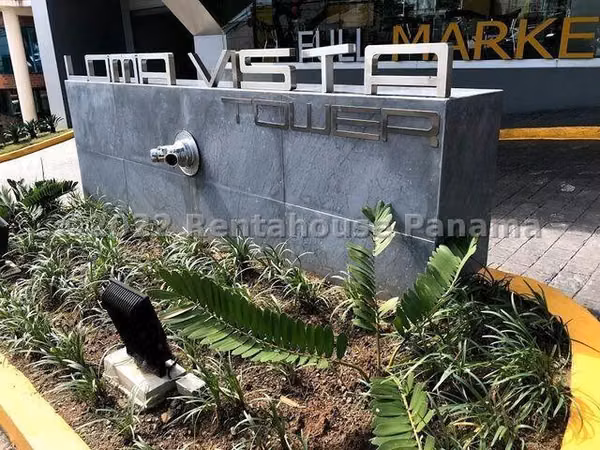 Se Vende Apartamento en Hato Pintado VLU27-1728