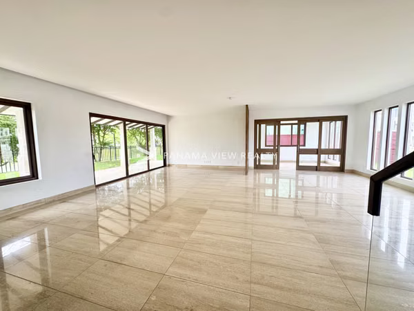 - SANTA MARIA Reventa!
