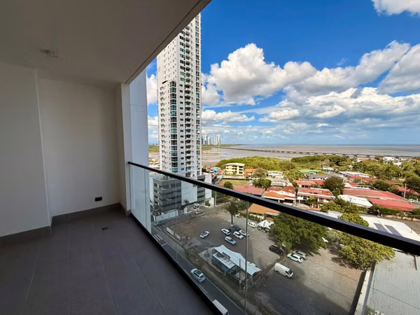 Apartamento en venta con línea blanca en Victory Sport - Coco del mar