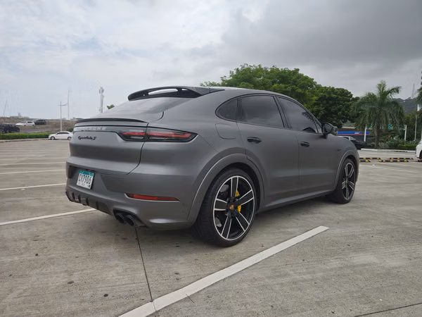 Porsche Cayenne Turbo S E-Hybrid Coupe