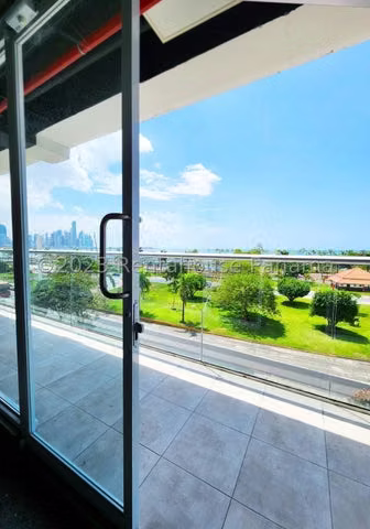 Local Comercial en venta The Sands  – Av. balboa