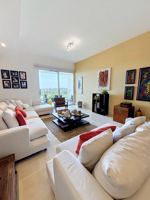 Apartamento en venta en Santa María tipo Resort