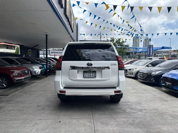 Toyota Prado 2019