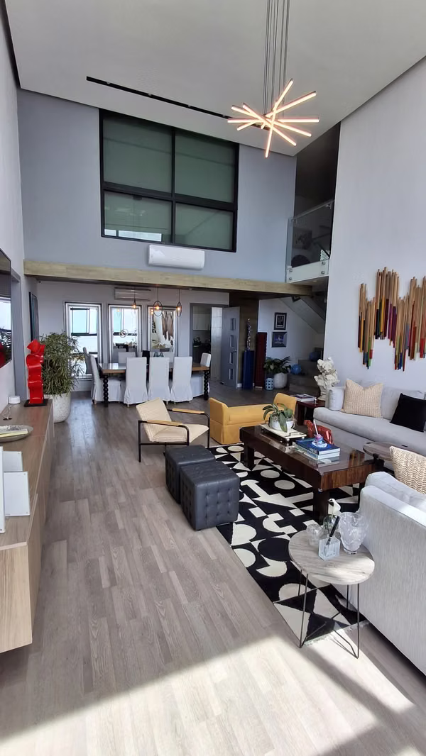 Baleares. 430mts 4r 4b den 4est $675,000.00neg
