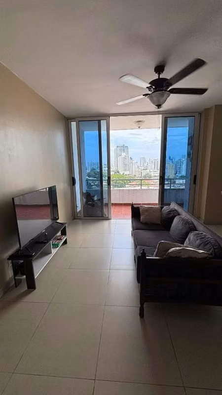 C398J SE ALQUILA AMPLIO APARTAMENTO CON LINEA BLANCA EN EL INGENIO