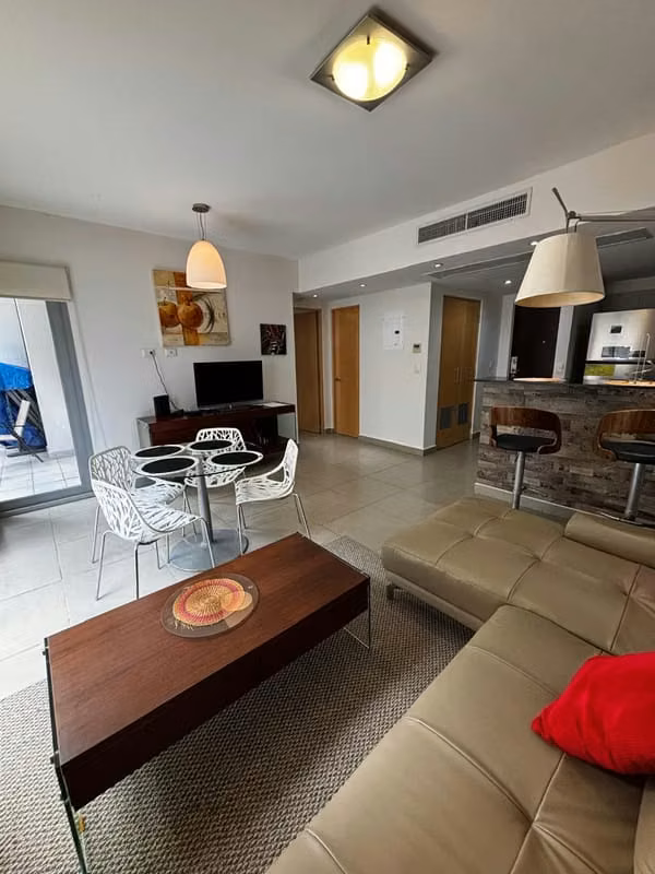C381 SE ALQUILA AMPLIO APARTAMENTO CON LINEA BLANCA EN PANAMA PACIFICO