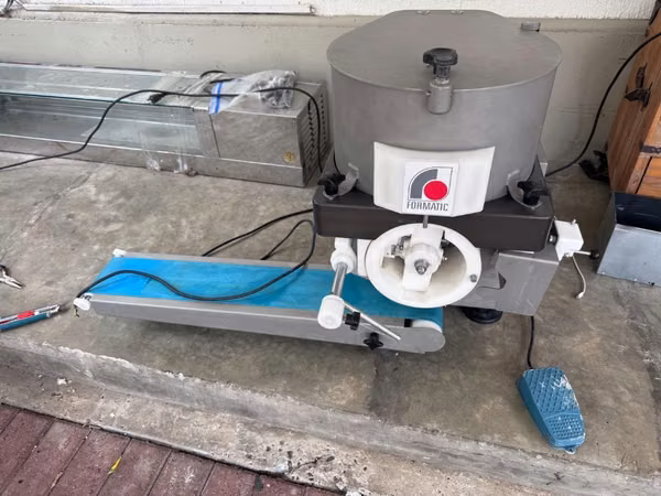 maquina formadora de hamburguesas semi automatica