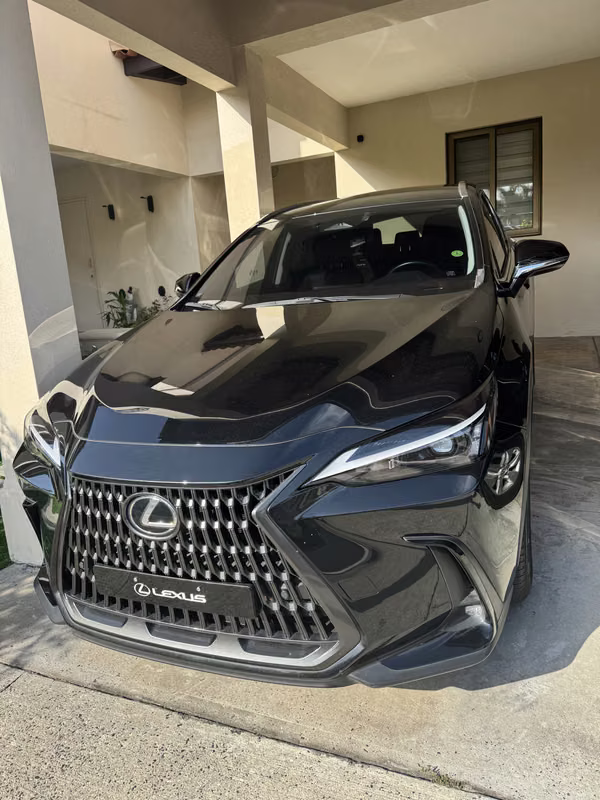SUV LEXUS