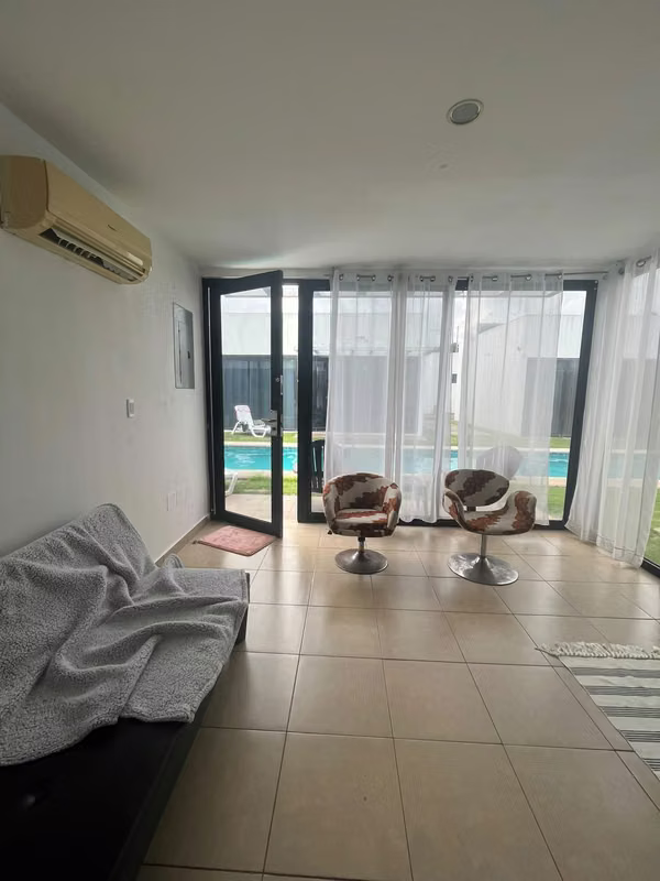 Villa Amoblada en Venta – Ibiza Village Bijao $95,000 Negociable