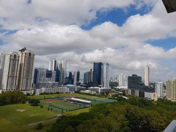 Se Vende Amplio Apartamento en Costa del Este Panamá