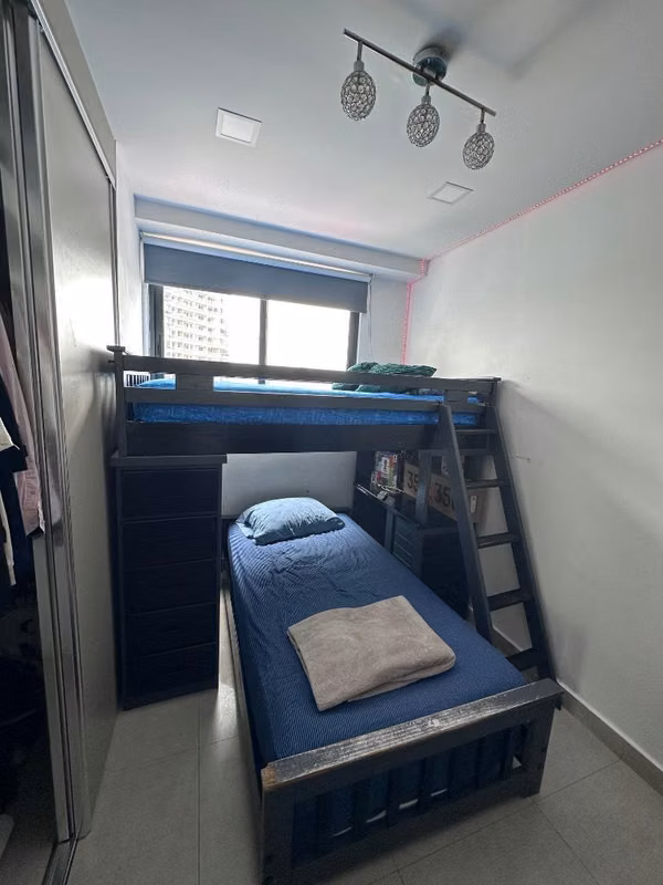 HIGH-QUALITY BLACK AND GRAY BUNK BED – $400 NEGOTIABLE
