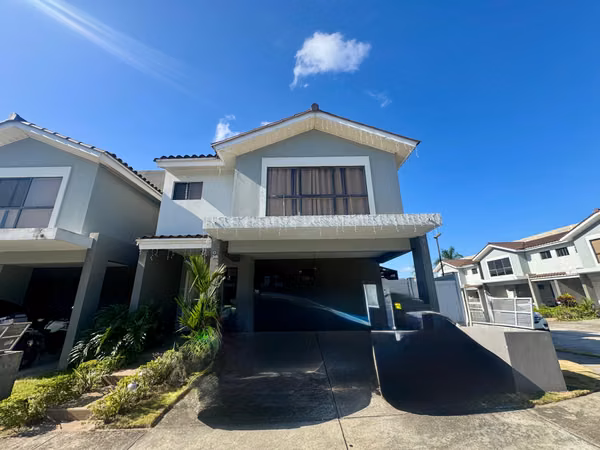 House for Sale in Residencial Vallarta, Brisas del Golf Norte, Panama