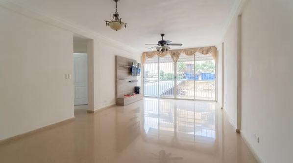 Apartment in La Alameda | Appliances included | 3 bedrooms | Spacious layout