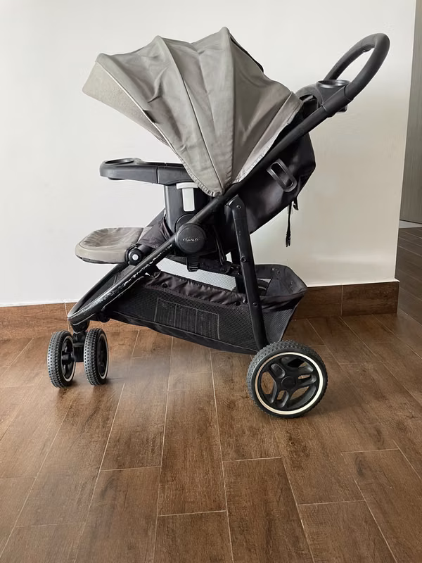 Graco Modes Travel System usado - coche + silla de auto