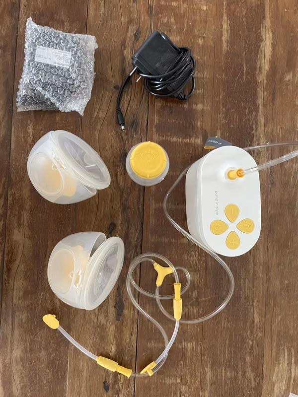 Milk Extrator - Mandela Pump in Style Hands Free - little use