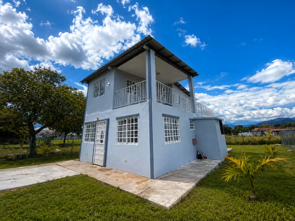 BEACH HOUSE FOR SALE - 124; 417 M ² - 124; SEA AND MOUNTAIN VIEWS # 25-5797