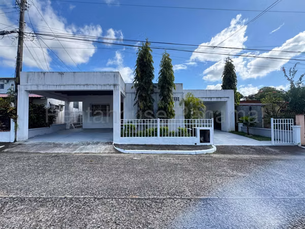 House for sale in Betania OF26-4828