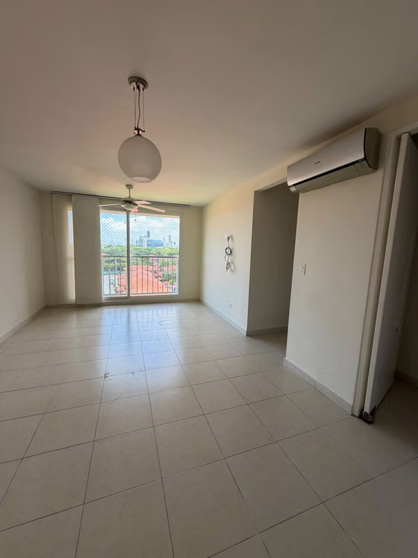 UNIQUE OPPORTUNITY IN VERSAILLES TOWERS $140,000
