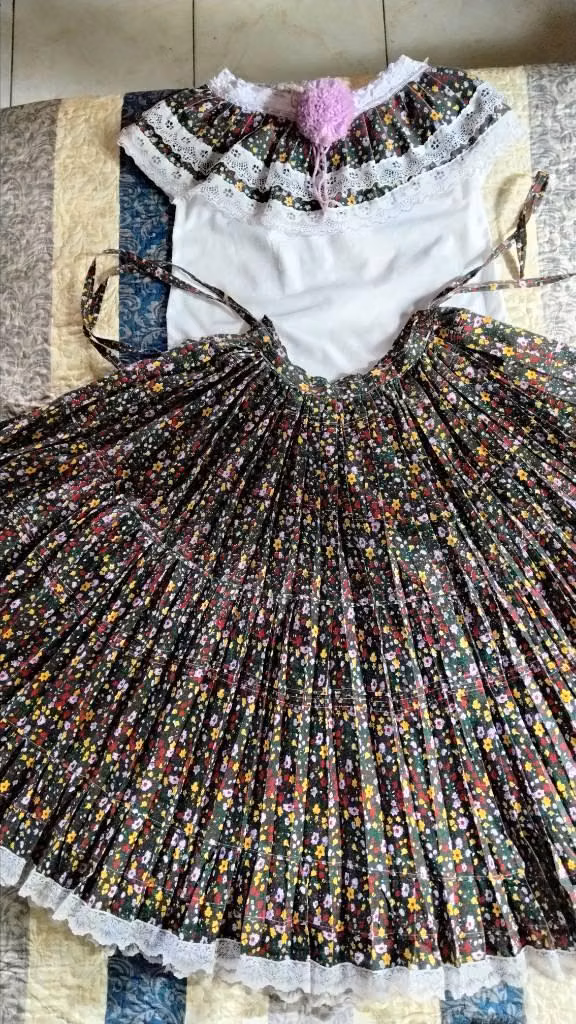 Alquiler de Pollera de Niña