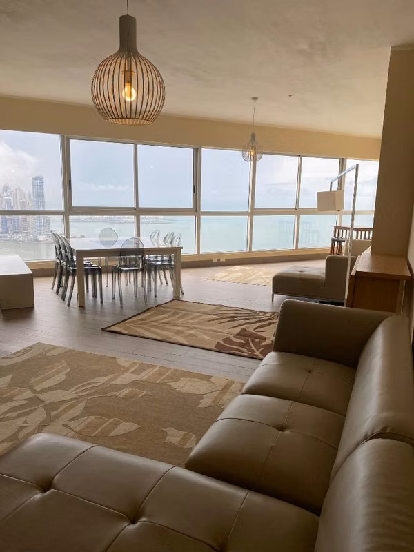 Rivage Avenida Balboa en Venta