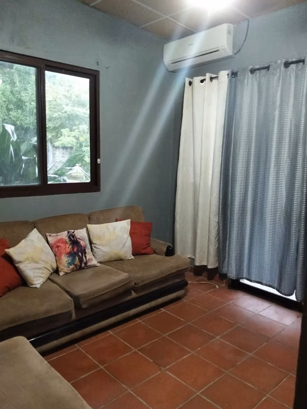 Se Alquila linda casa en Chame