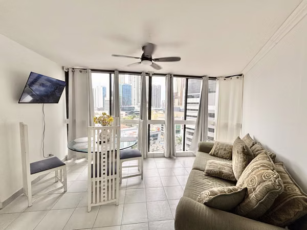 Espacioso y versátil apartamento en Torre VIP, Obarrio