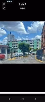 Recamara para una dama al lado de parada de buses, todo incluido