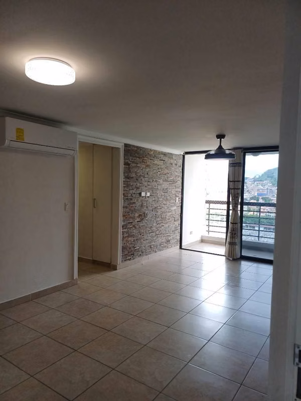 ALQUILO APARTAMENTO CONDADO COUNTRY CLUB DE 3 REC