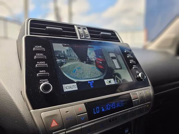 Toyota Land Cruiser Prado VX Plus