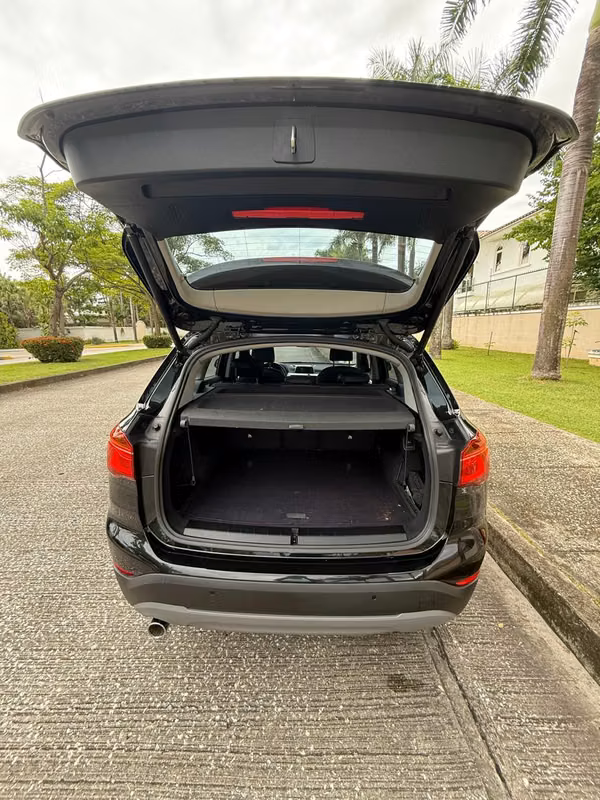 Huge opportunity BMW X1 2019 SUV with very little kilometers