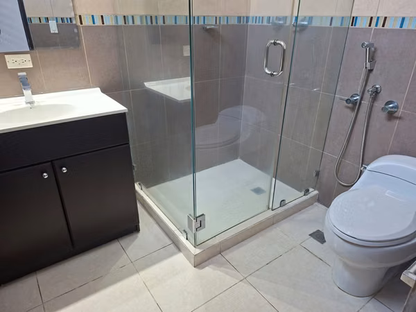 272024. Townhouse for rent, 175 m², 3 bedrooms, 3 bathrooms.