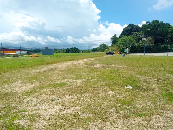 Land for sale in Colón