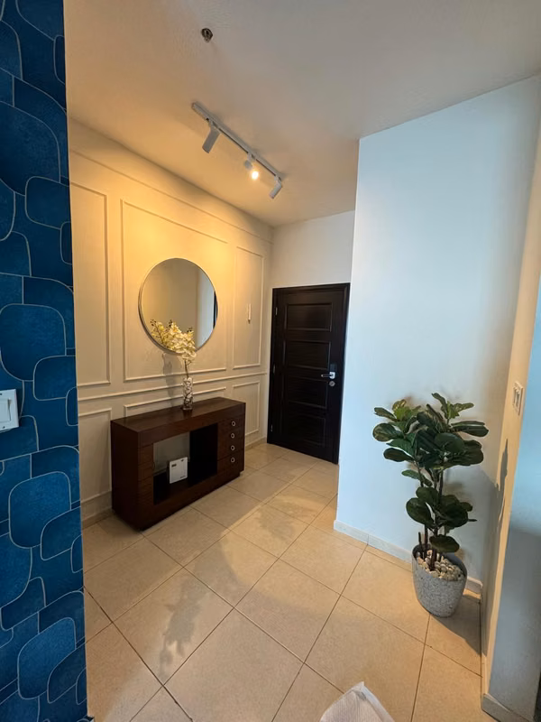 FURNISHED APARTMENT FOR RENT – MARBELLA / AVENIDA BALBOA (available September 18) - C.J.