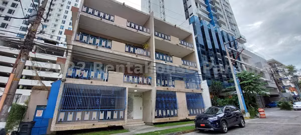 ALQUILER DE APARTAMENTO EN EL CANGREJO